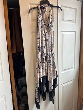 Tailor B. Moss Black & Beige Floral Asymmetrical Halter Dress